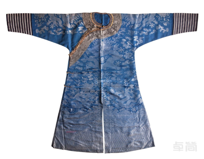 清代（1644-1911） 清龙袍（夏服）