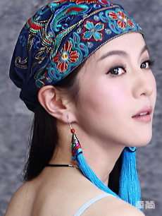 民族風(fēng)繡花復(fù)古帽子