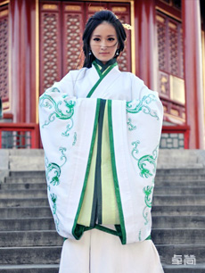 女式短曲裾漢服定制