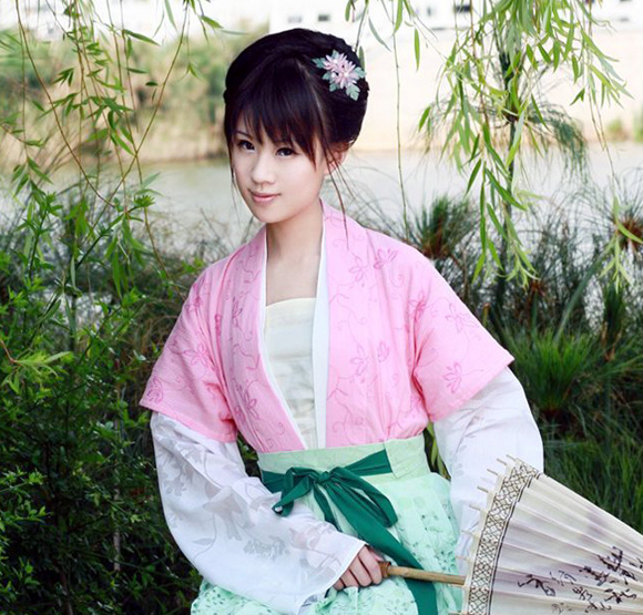 半臂高腰襦裙汉服