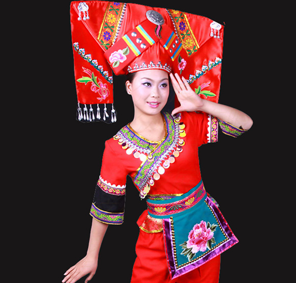 壮族服饰