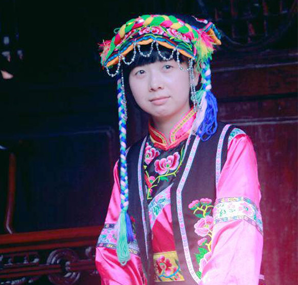 羌族服饰