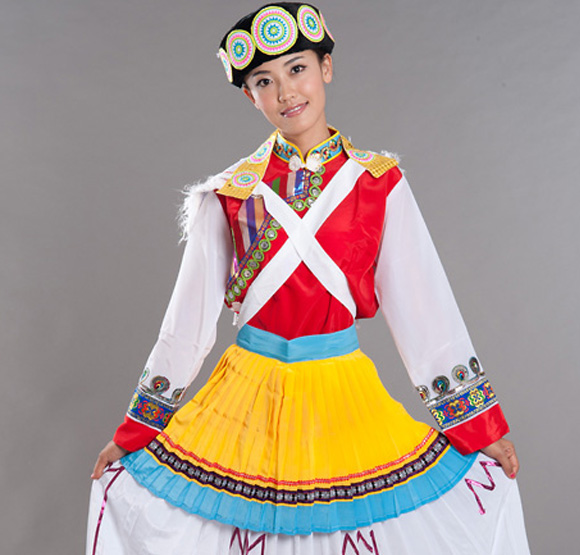 纳西族服饰