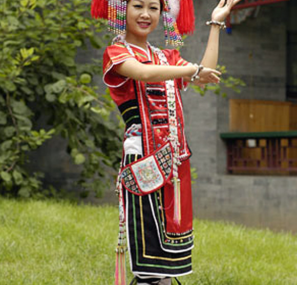 高山族服饰