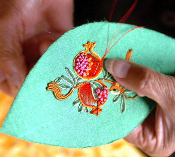 堆绣绣球——壮族传统技艺